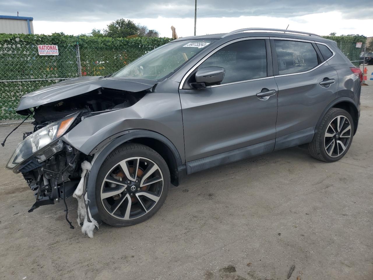 2017 NISSAN ROGUE SPORT S