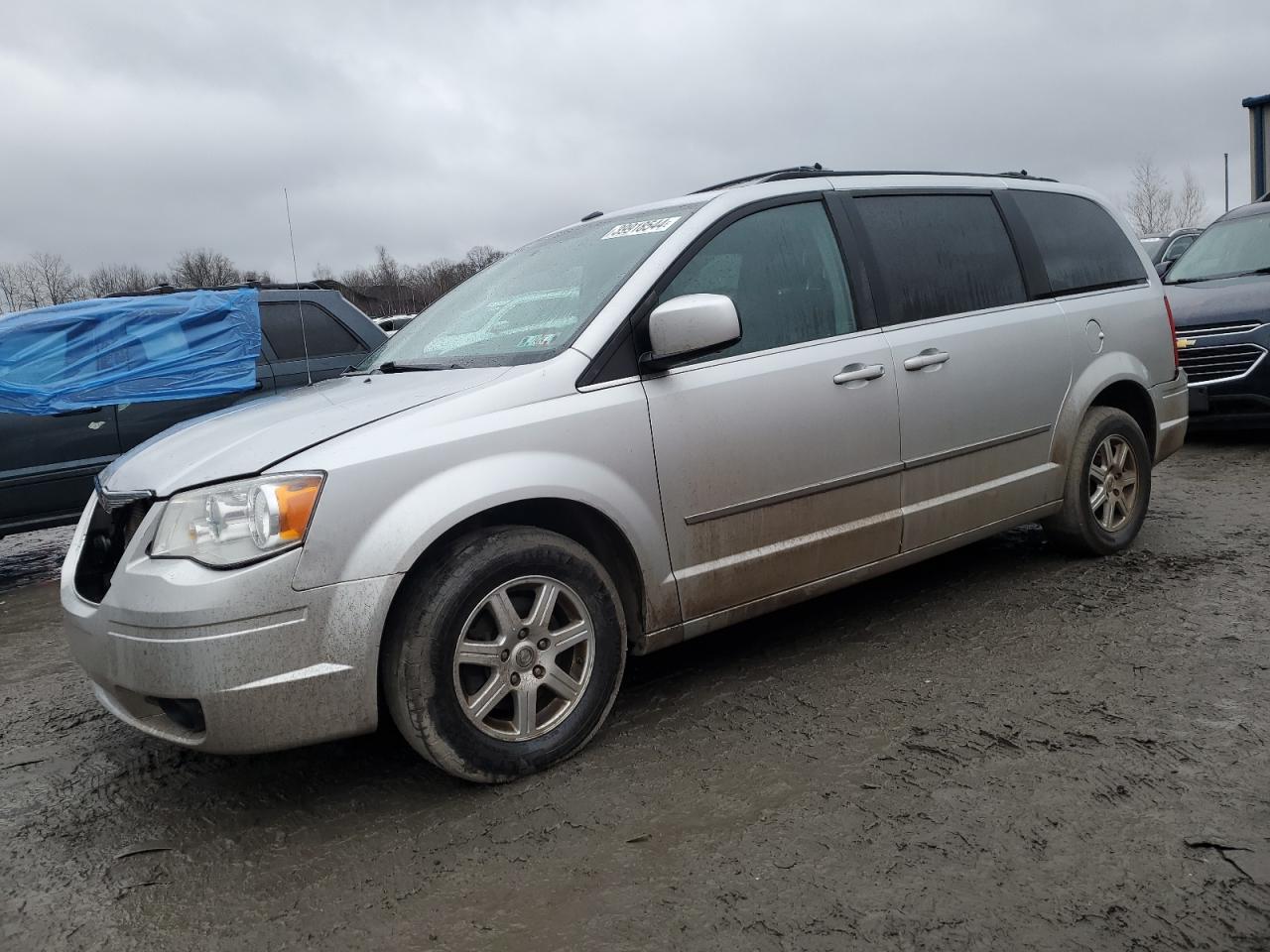 2010 CHRYSLER TOWN & COUNTRY TOURING PLUS