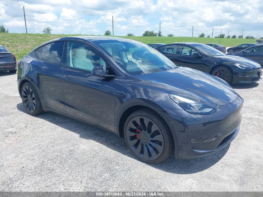 2024 TESLA MODEL Y