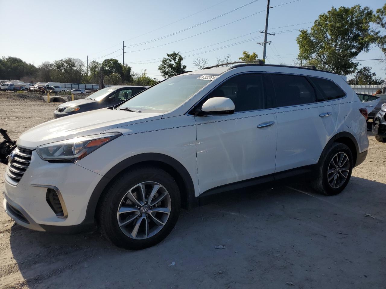 2017 HYUNDAI SANTA FE SE