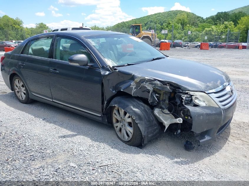 2011 TOYOTA AVALON LIMITED