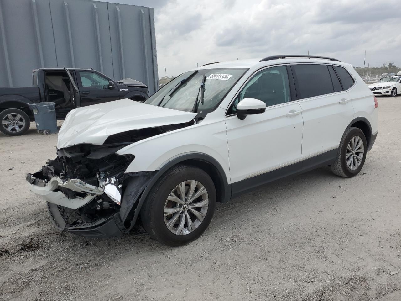 2018 VOLKSWAGEN TIGUAN SE