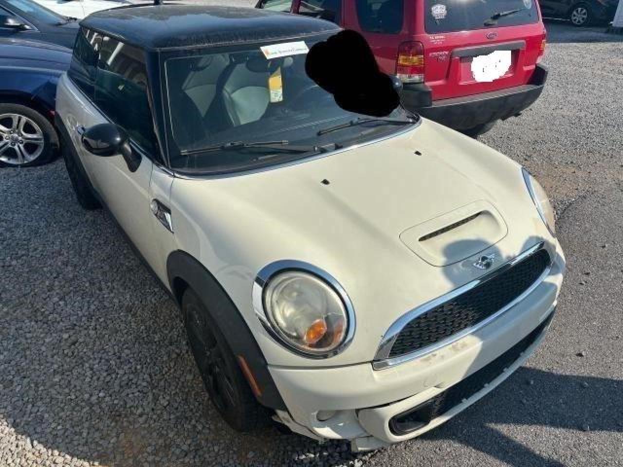 2011 MINI COOPER S