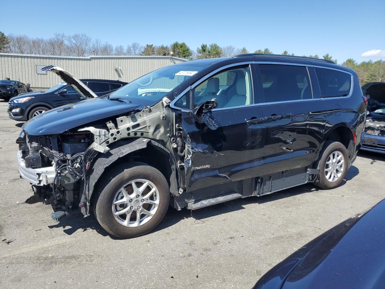 2021 CHRYSLER VOYAGER LXI