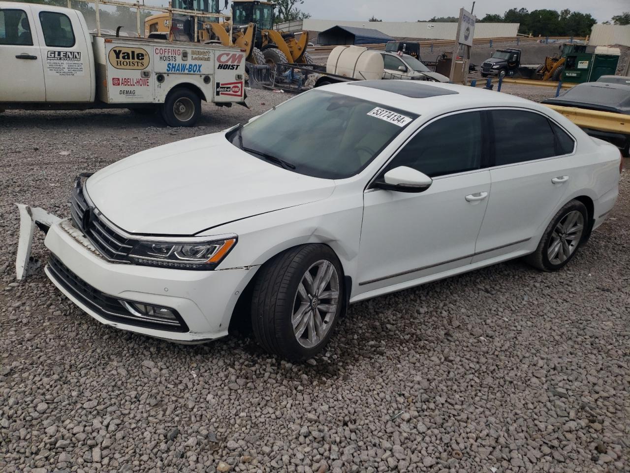 2017 VOLKSWAGEN PASSAT SEL PREMIUM