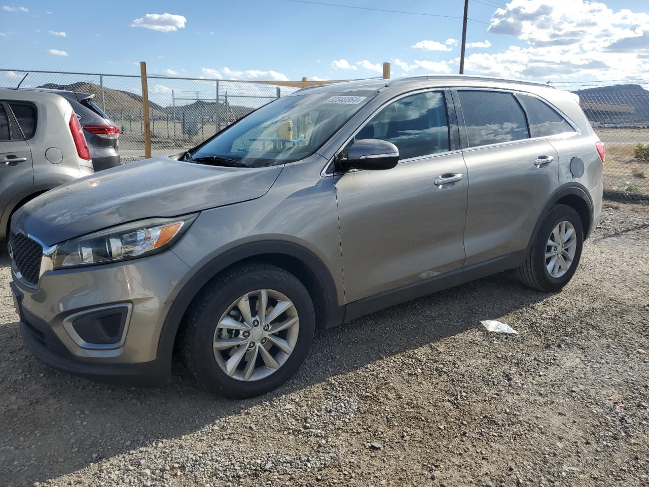 2016 KIA SORENTO LX