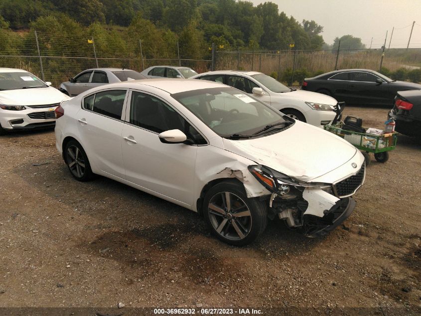 2017 KIA FORTE EX