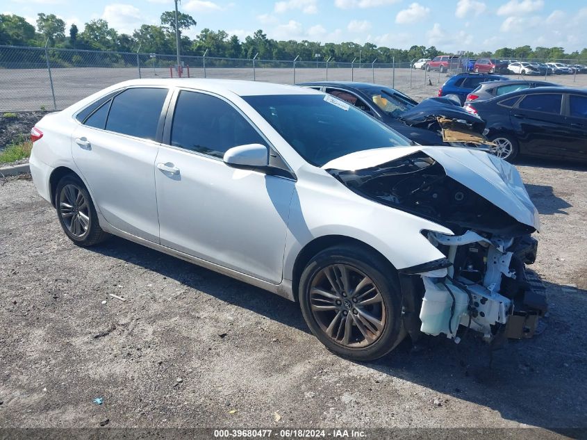 2016 TOYOTA CAMRY SE