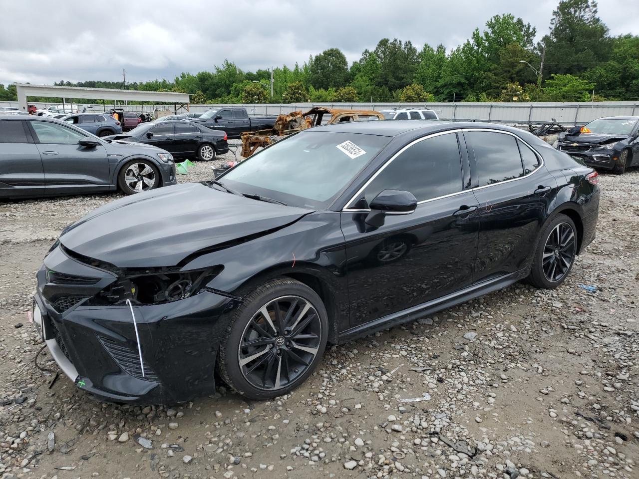 2019 TOYOTA CAMRY XSE