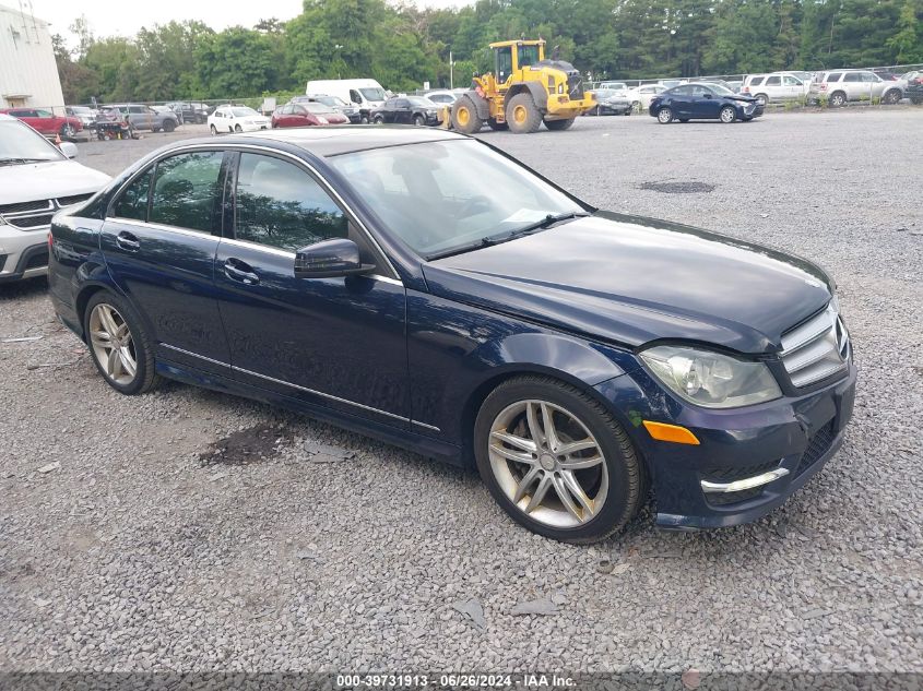 2013 MERCEDES-BENZ C 300 LUXURY 4MATIC/SPORT 4MATIC