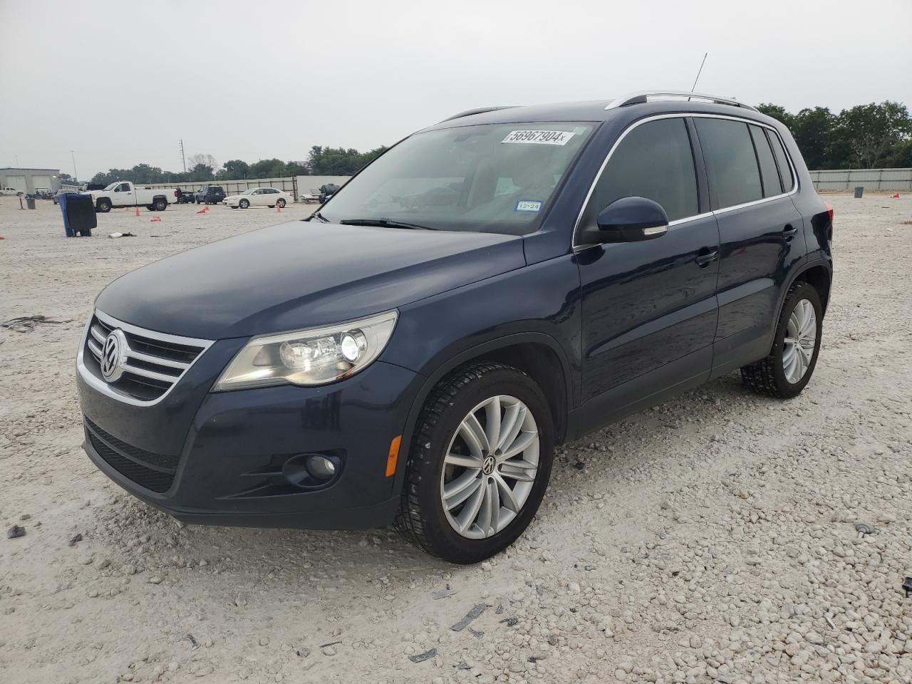 2011 VOLKSWAGEN TIGUAN S