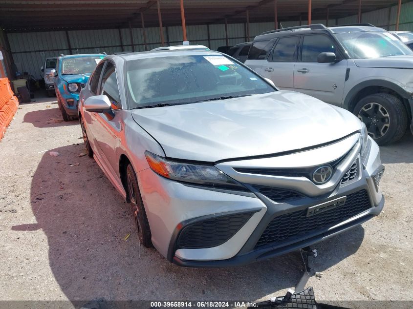 2021 TOYOTA CAMRY SE/SE NIGHT SHADE