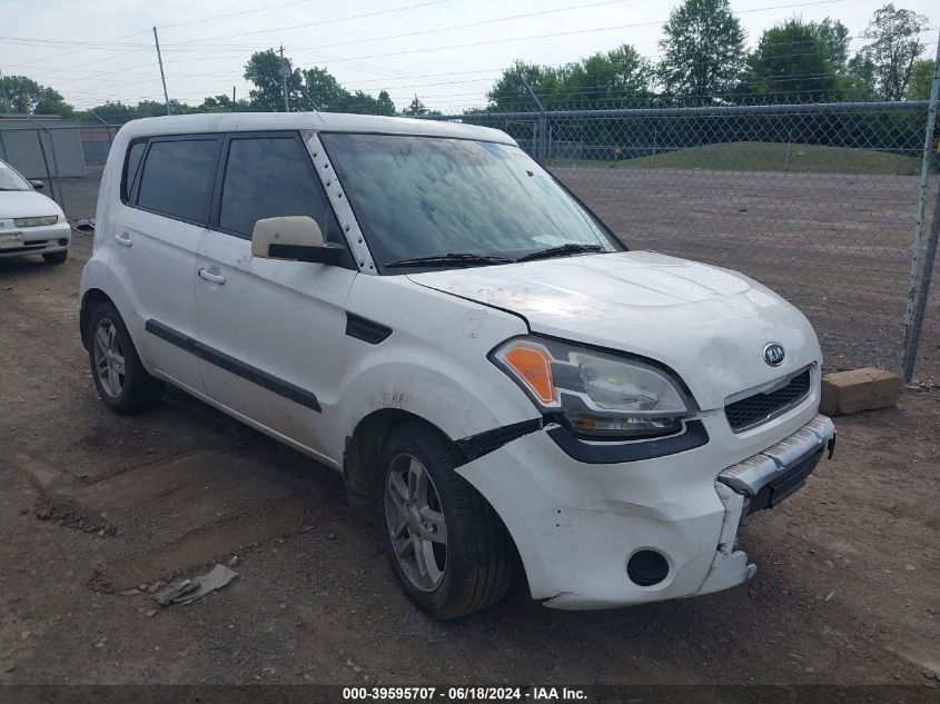 2011 KIA SOUL +