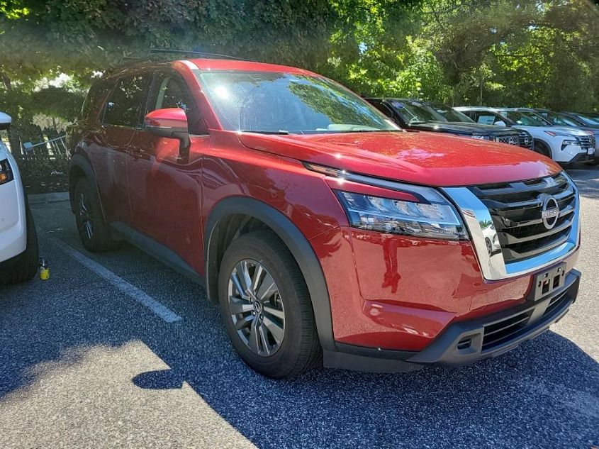 2022 NISSAN PATHFINDER SV