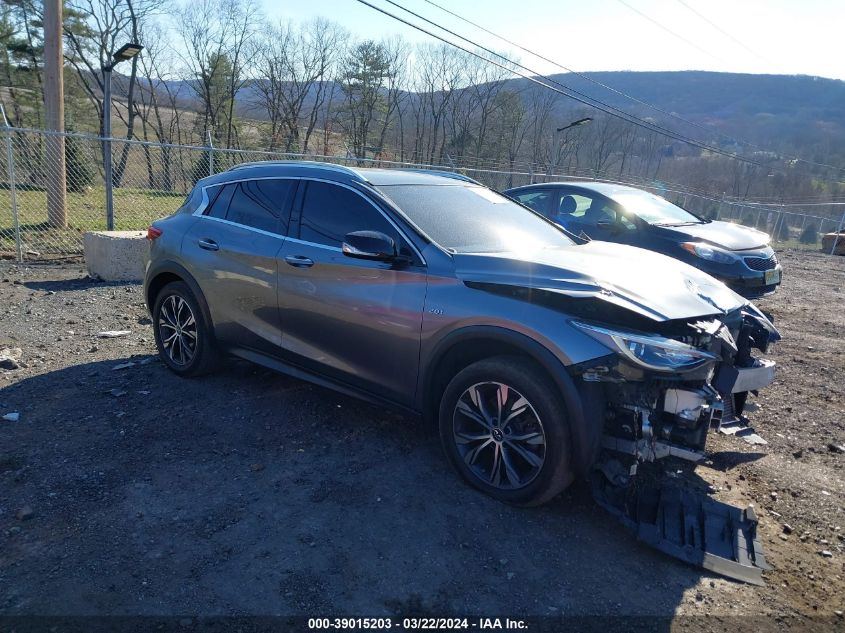 2017 INFINITI QX30 PREMIUM