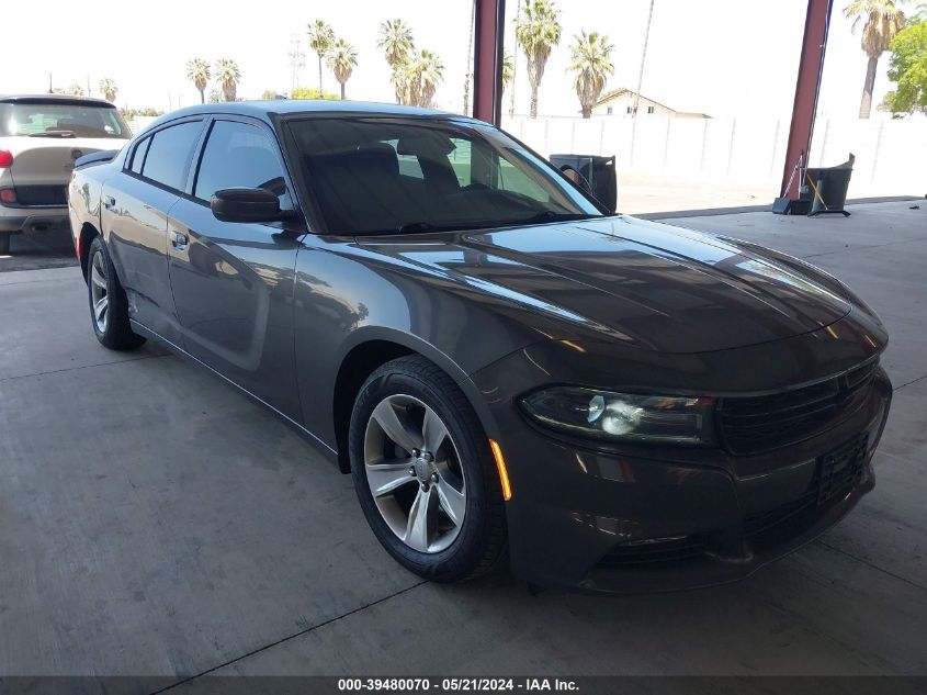 2016 DODGE CHARGER SXT