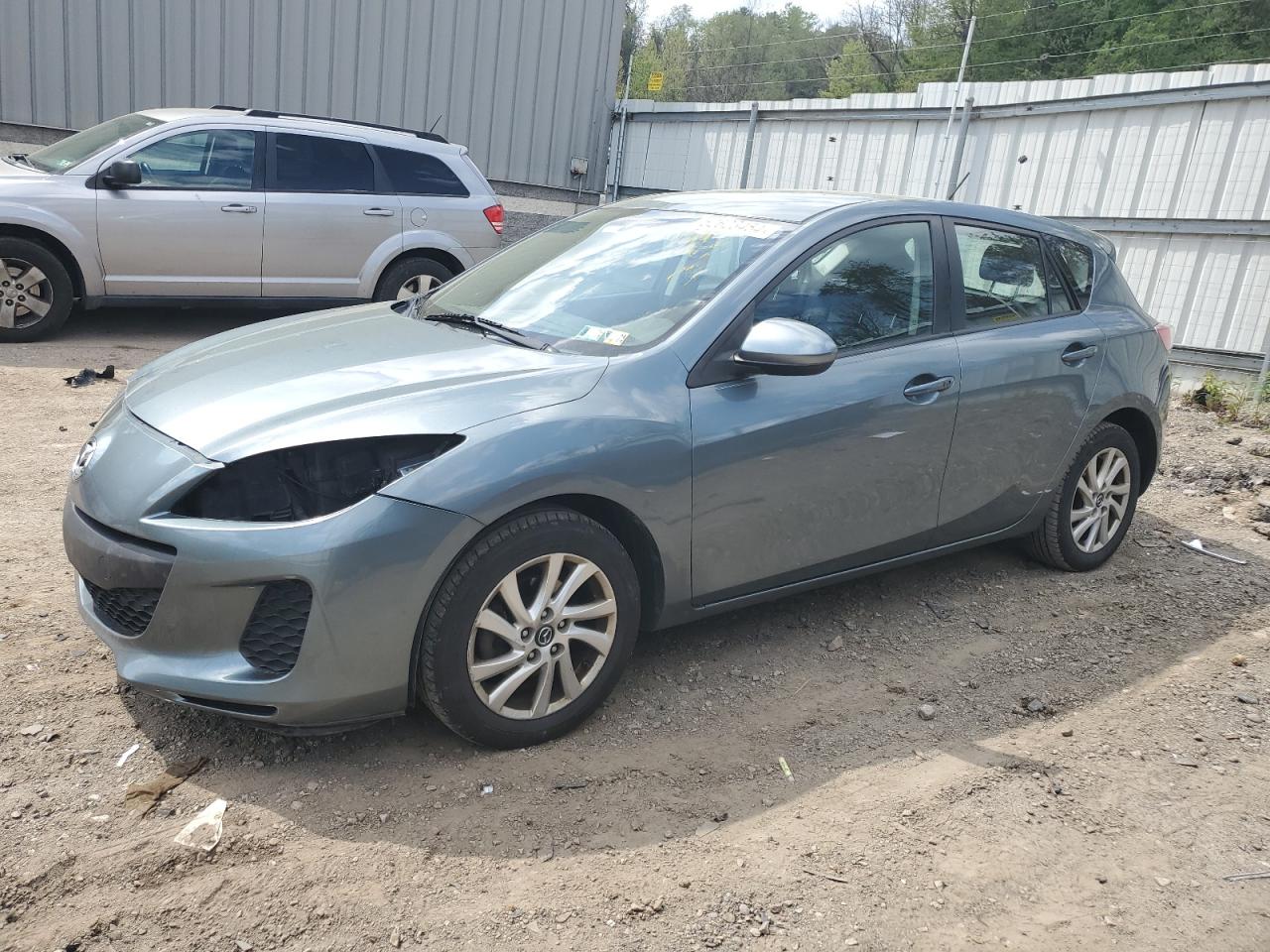 2013 MAZDA 3 I