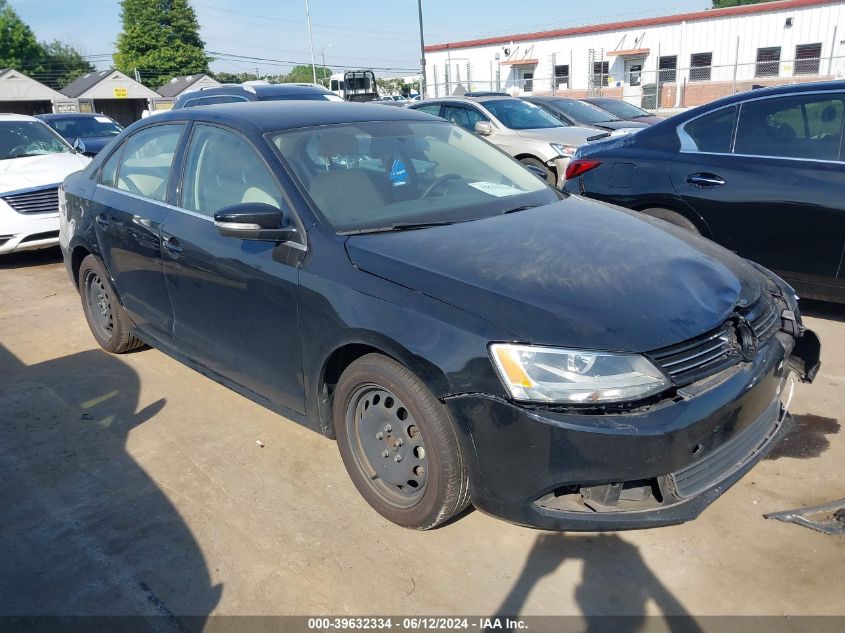 2013 VOLKSWAGEN JETTA SE