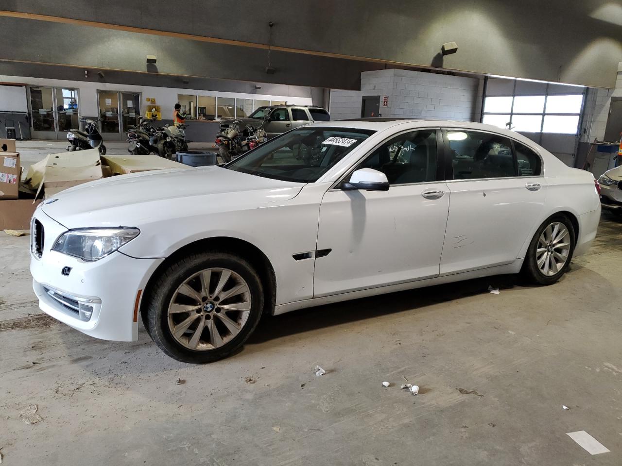 2013 BMW 740 LXI