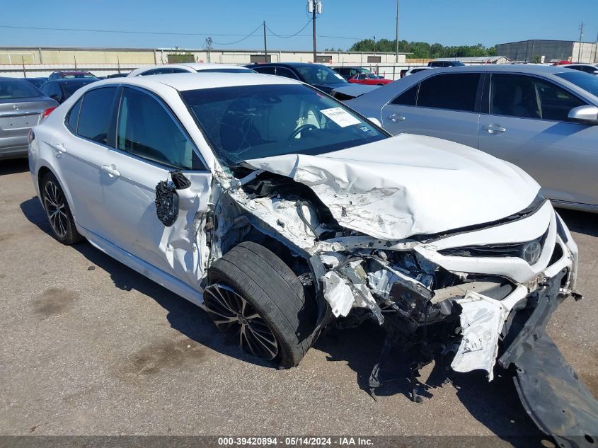 2019 TOYOTA CAMRY SE