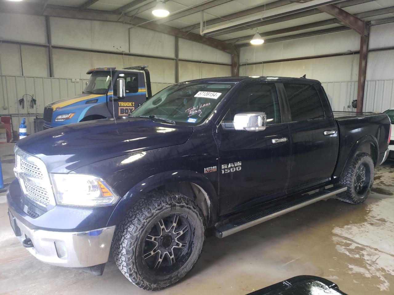 2017 RAM 1500 LARAMIE