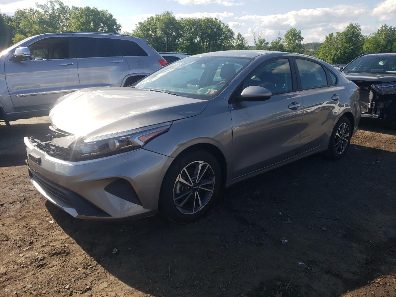 2023 KIA FORTE LX