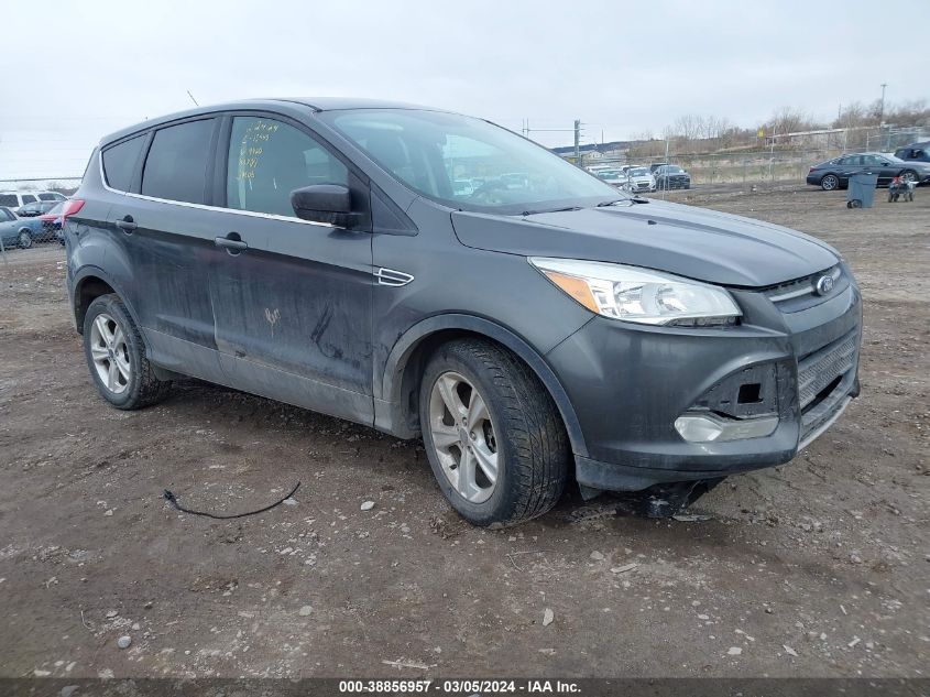 2016 FORD ESCAPE SE