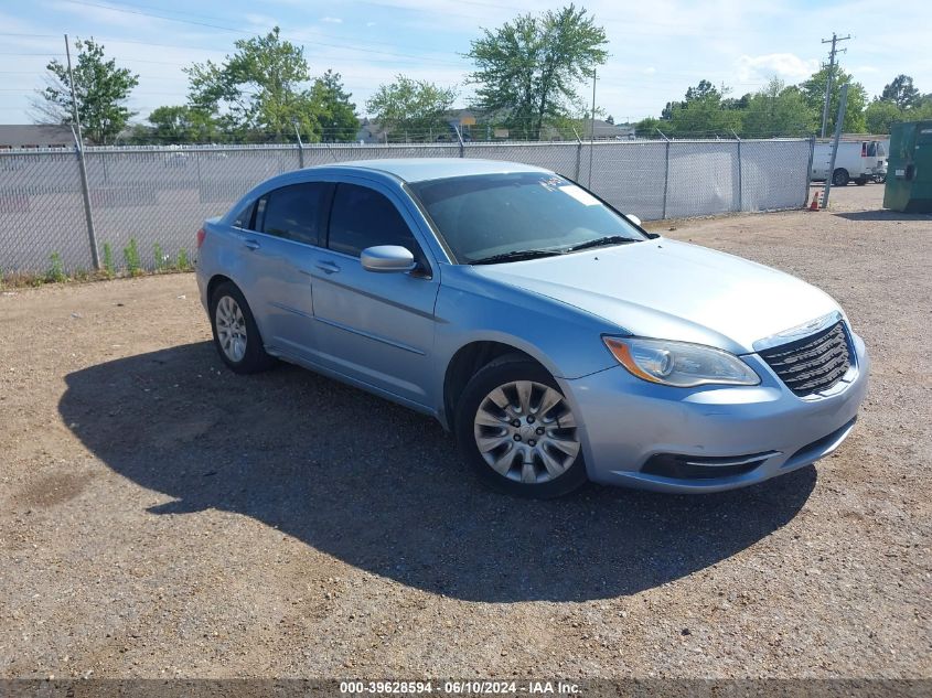 2013 CHRYSLER 200 LX