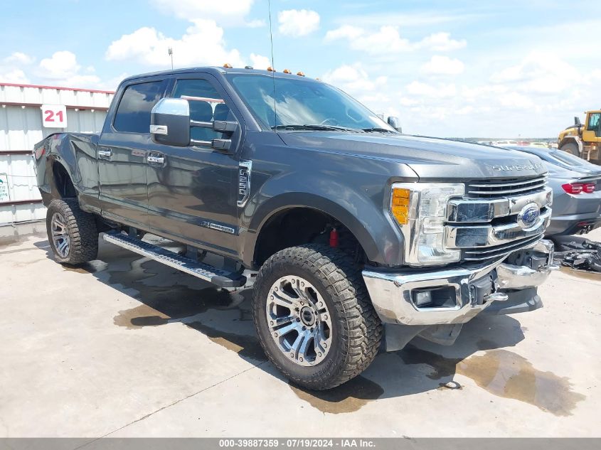 2017 FORD F-250 LARIAT