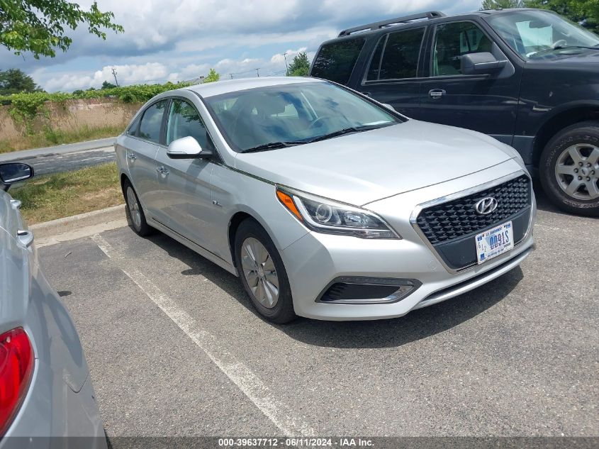 2016 HYUNDAI SONATA HYBRID SE