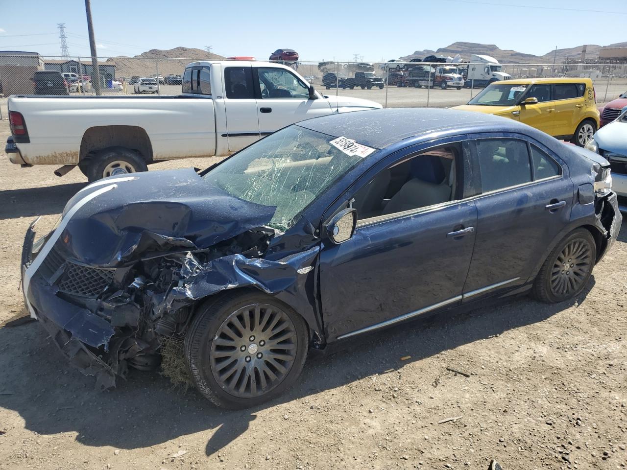 2011 SUZUKI KIZASHI SE