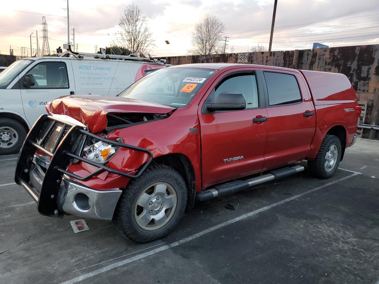 2013 TOYOTA TUNDRA CREWMAX SR5