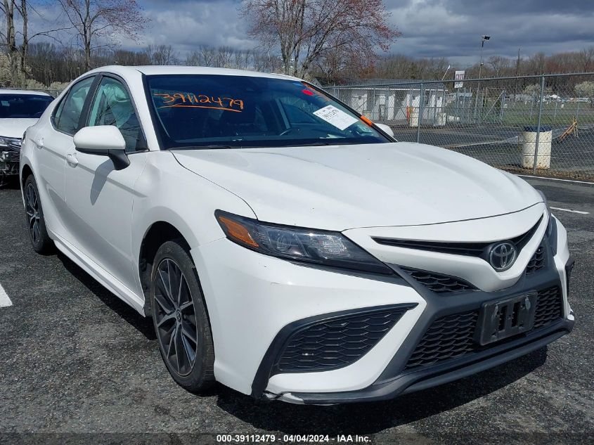 2021 TOYOTA CAMRY SE AWD