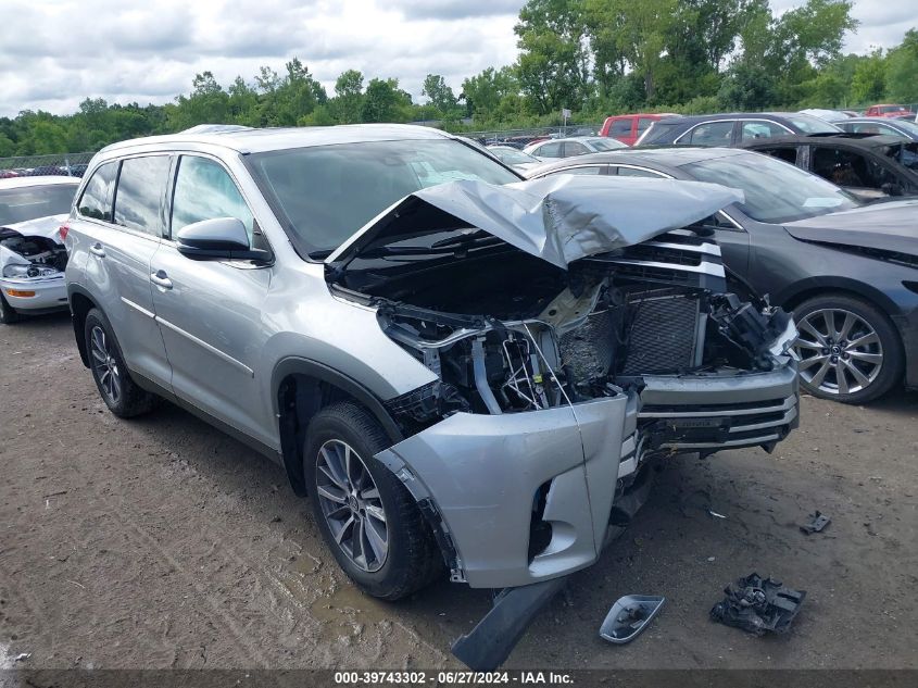 2019 TOYOTA HIGHLANDER XLE