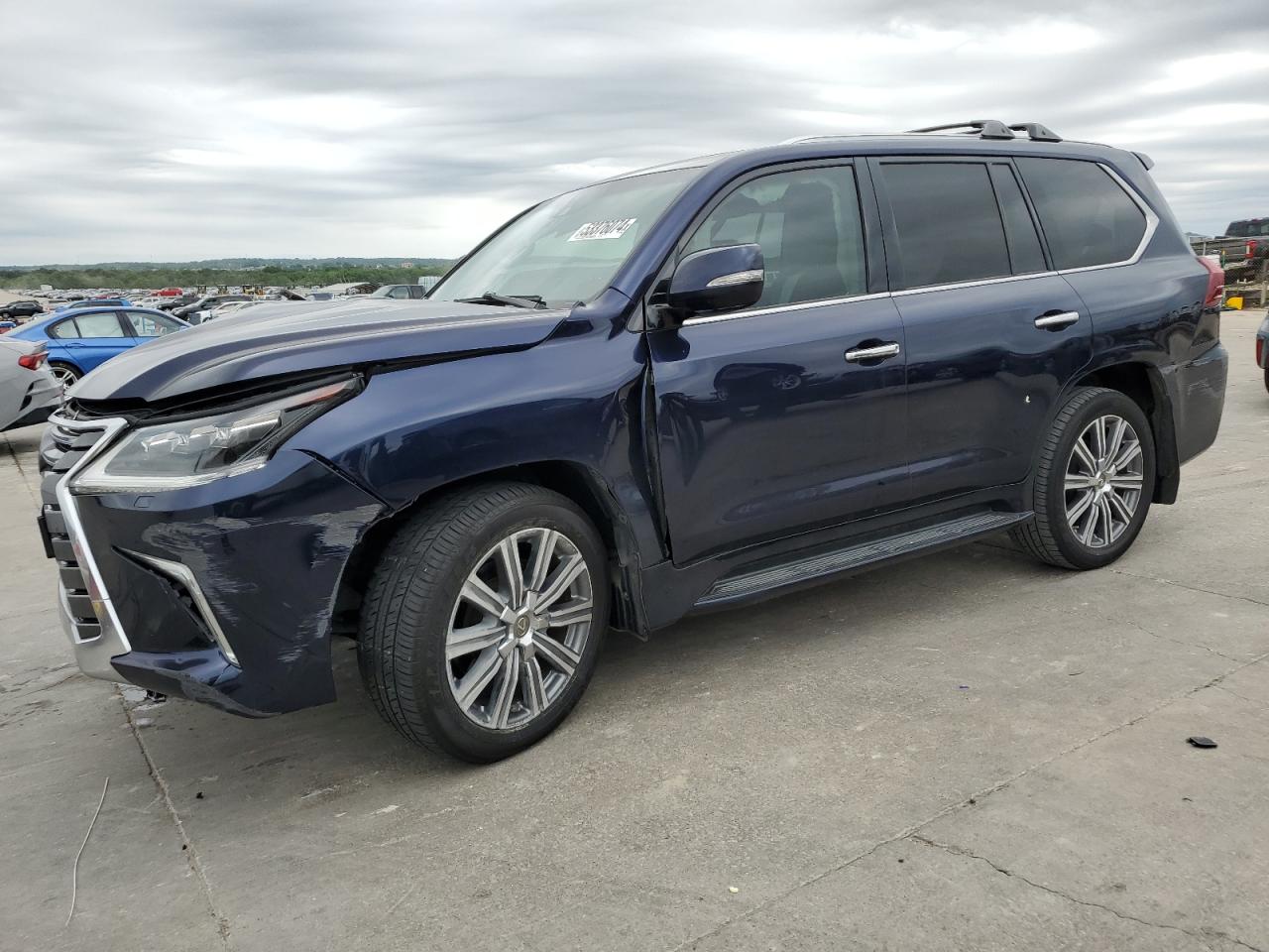 2016 LEXUS LX 570