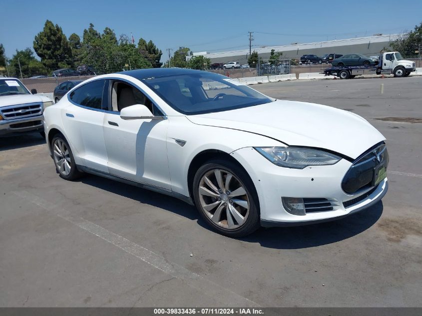 2014 TESLA MODEL S P85