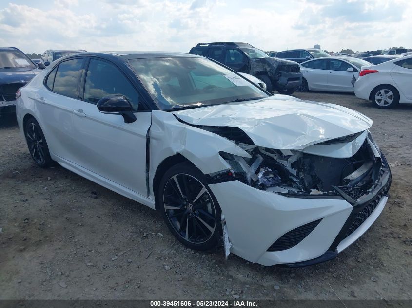 2020 TOYOTA CAMRY XSE V6