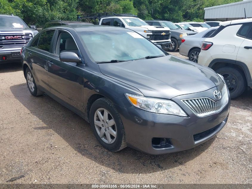 2011 TOYOTA CAMRY LE