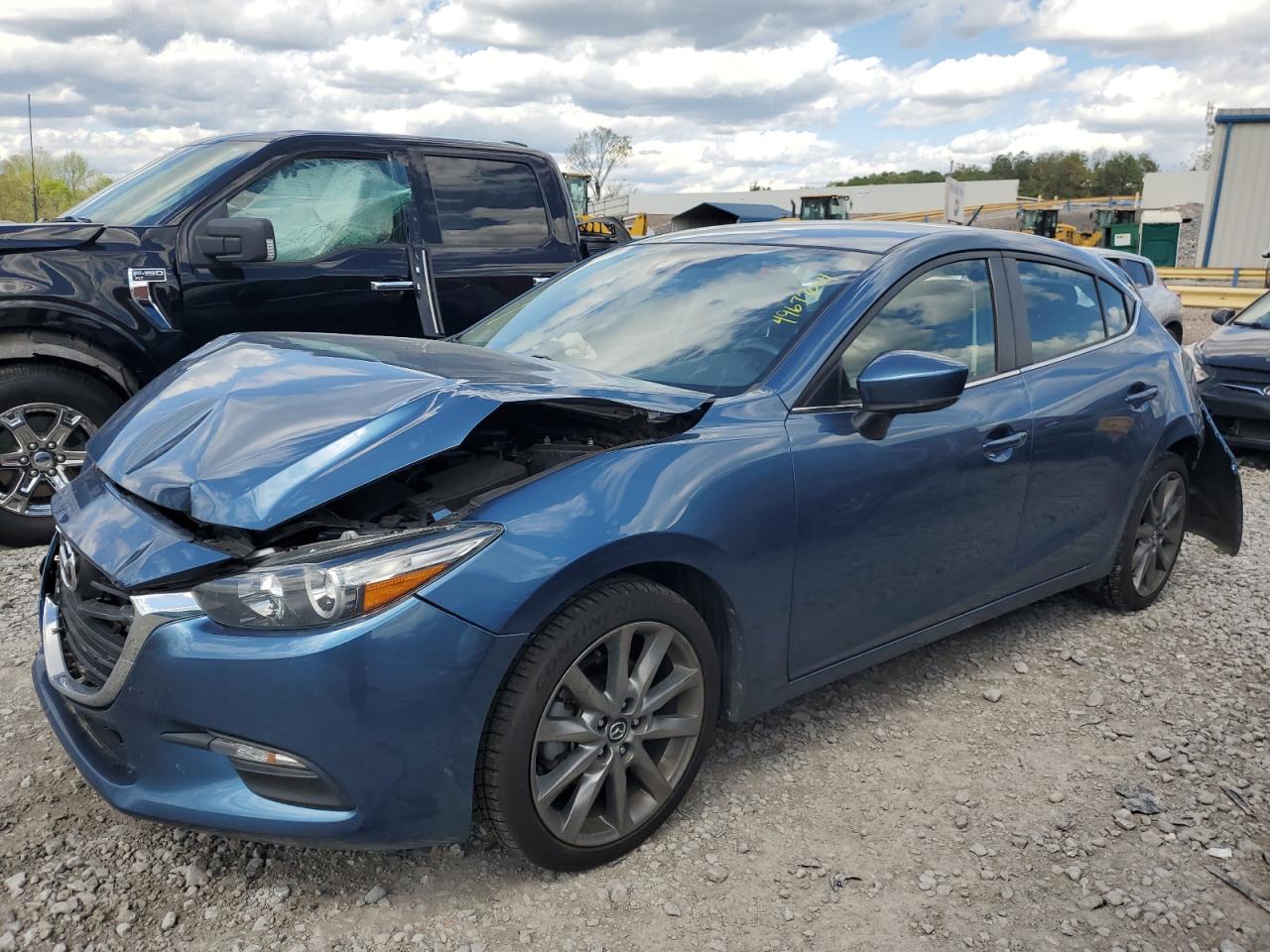 2018 MAZDA 3 TOURING