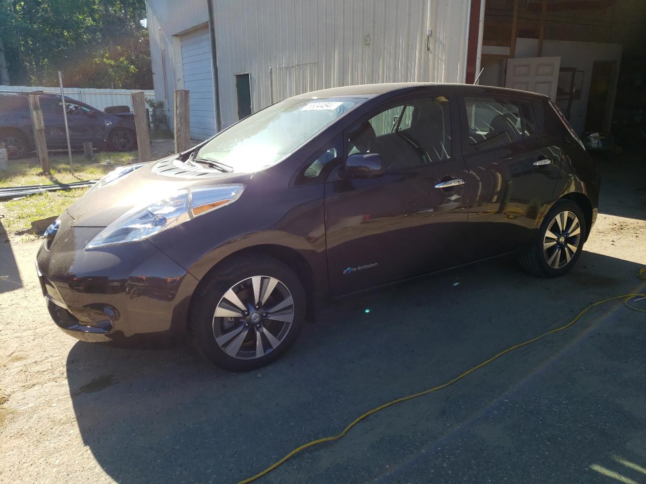 2016 NISSAN LEAF SV