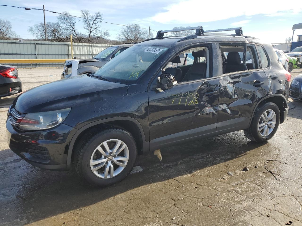 2017 VOLKSWAGEN TIGUAN S