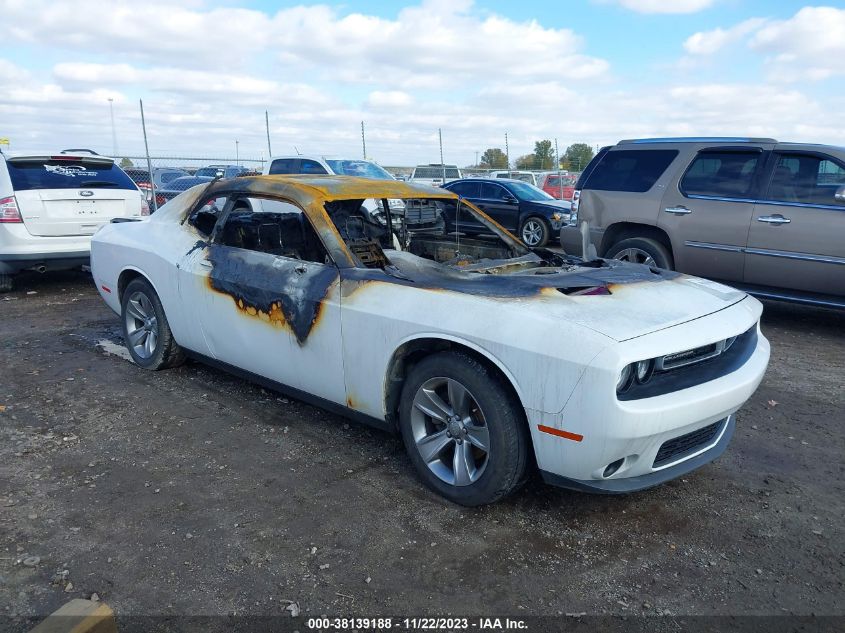 2016 DODGE CHALLENGER SXT