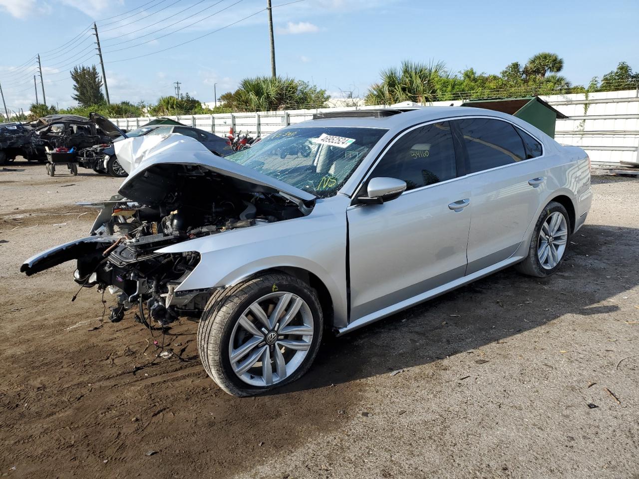 2018 VOLKSWAGEN PASSAT SE