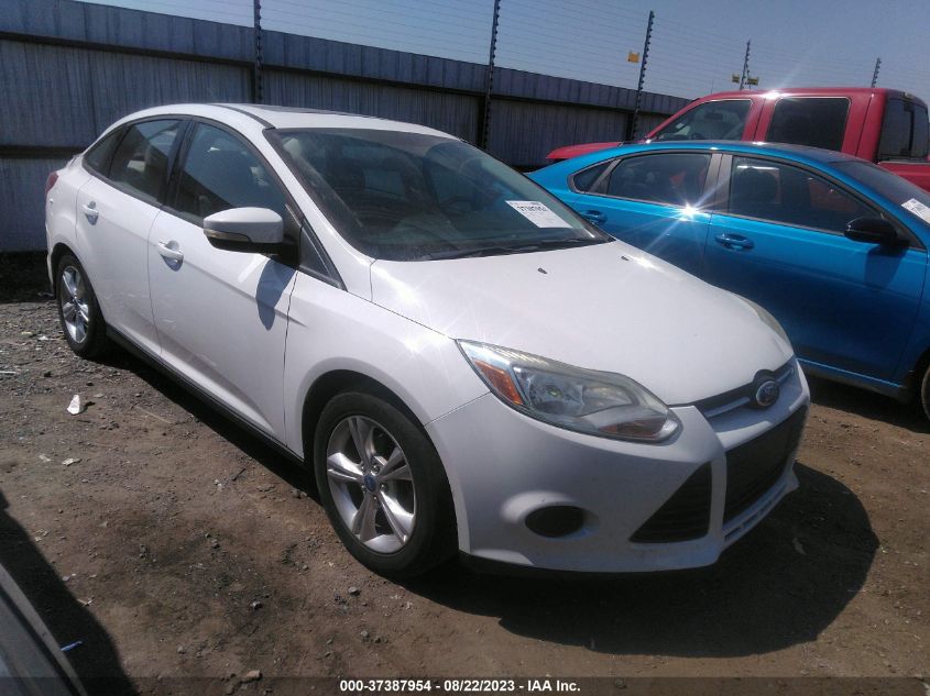 2013 FORD FOCUS SE