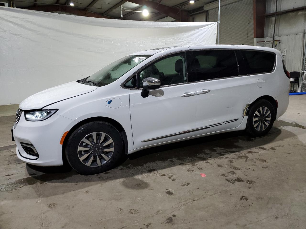 2023 CHRYSLER PACIFICA HYBRID LIMITED