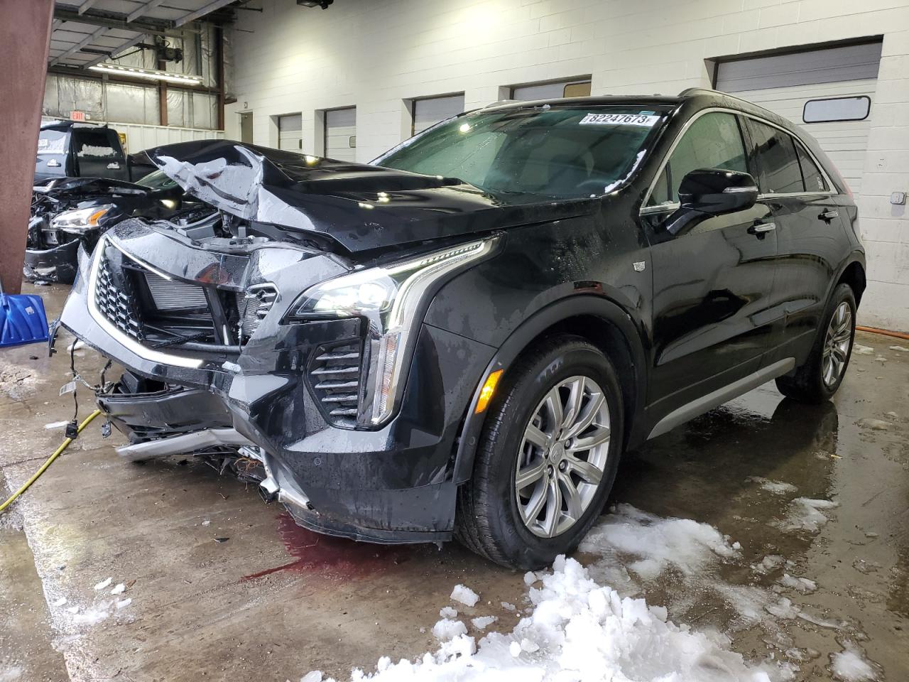 2022 CADILLAC XT4 PREMIUM LUXURY