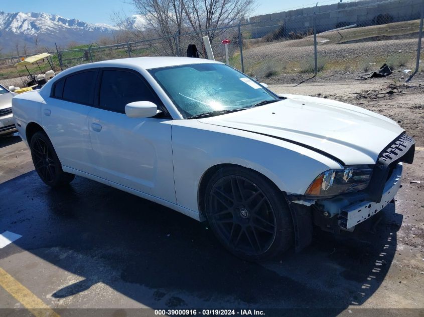 2013 DODGE CHARGER SE