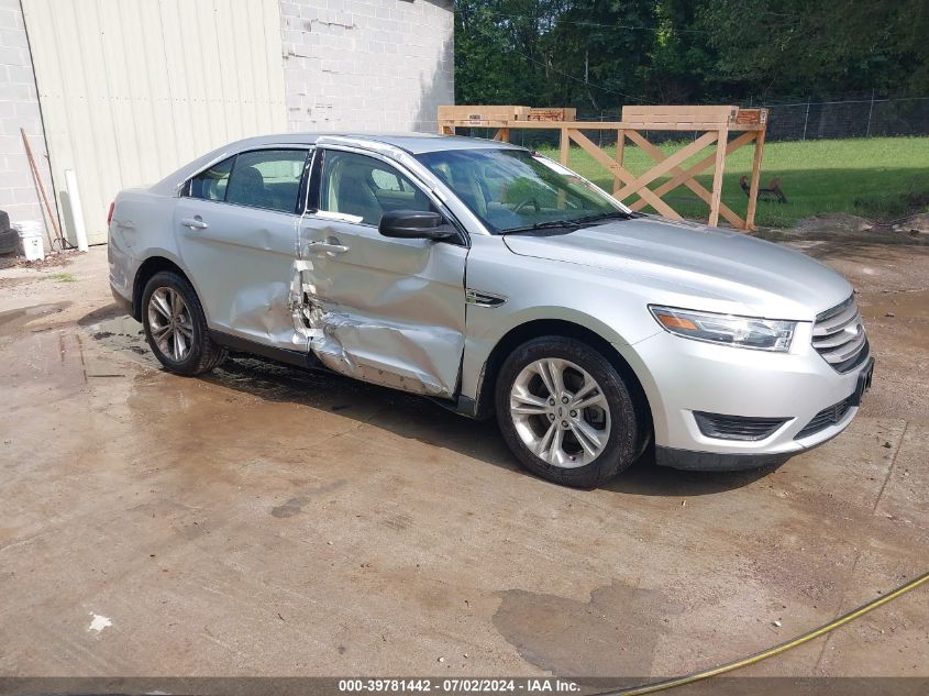 2018 FORD TAURUS SE