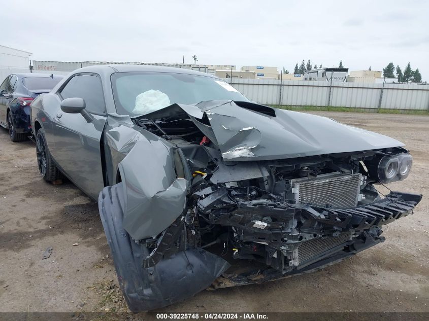 2017 DODGE CHALLENGER SXT