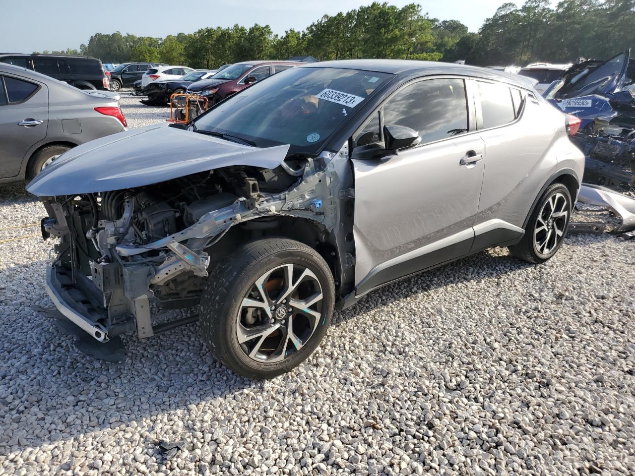 2020 TOYOTA C-HR XLE